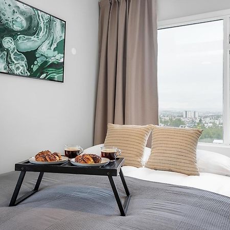 Charming Studio - Stunning Panorama View Рейкявик Екстериор снимка