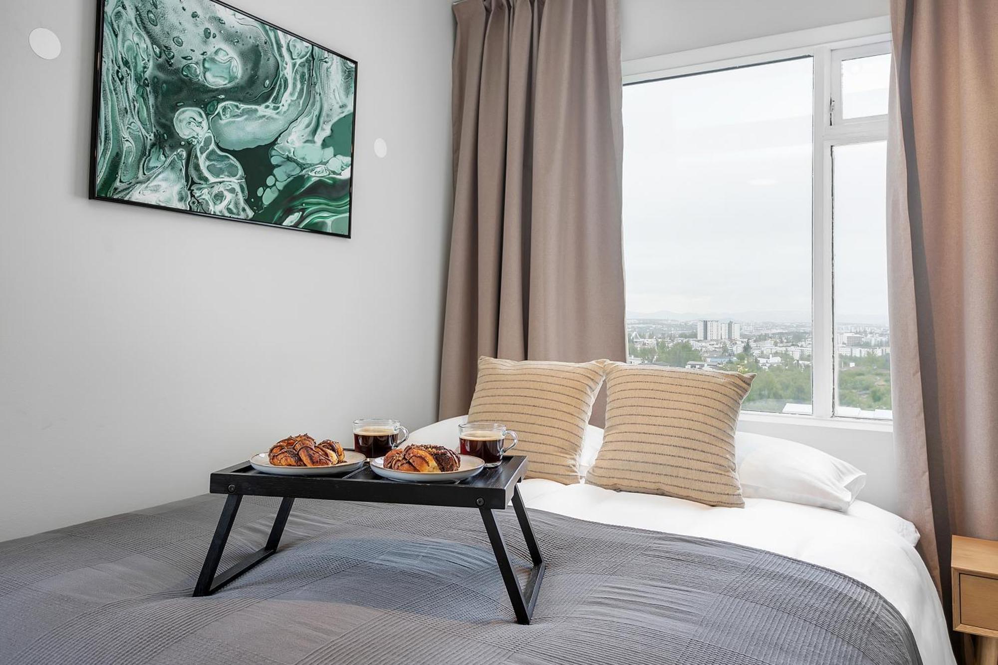 Charming Studio - Stunning Panorama View Рейкявик Екстериор снимка